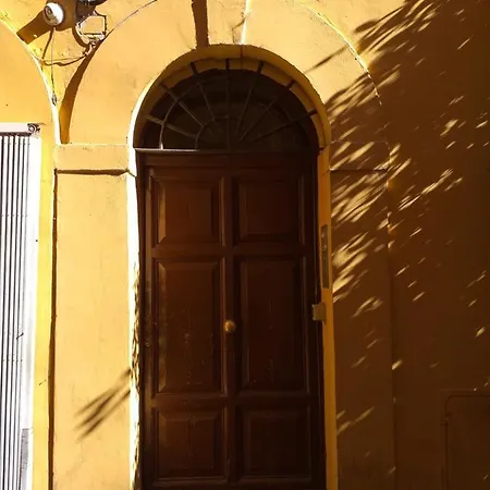 Laurina 9 House Guest house Rome